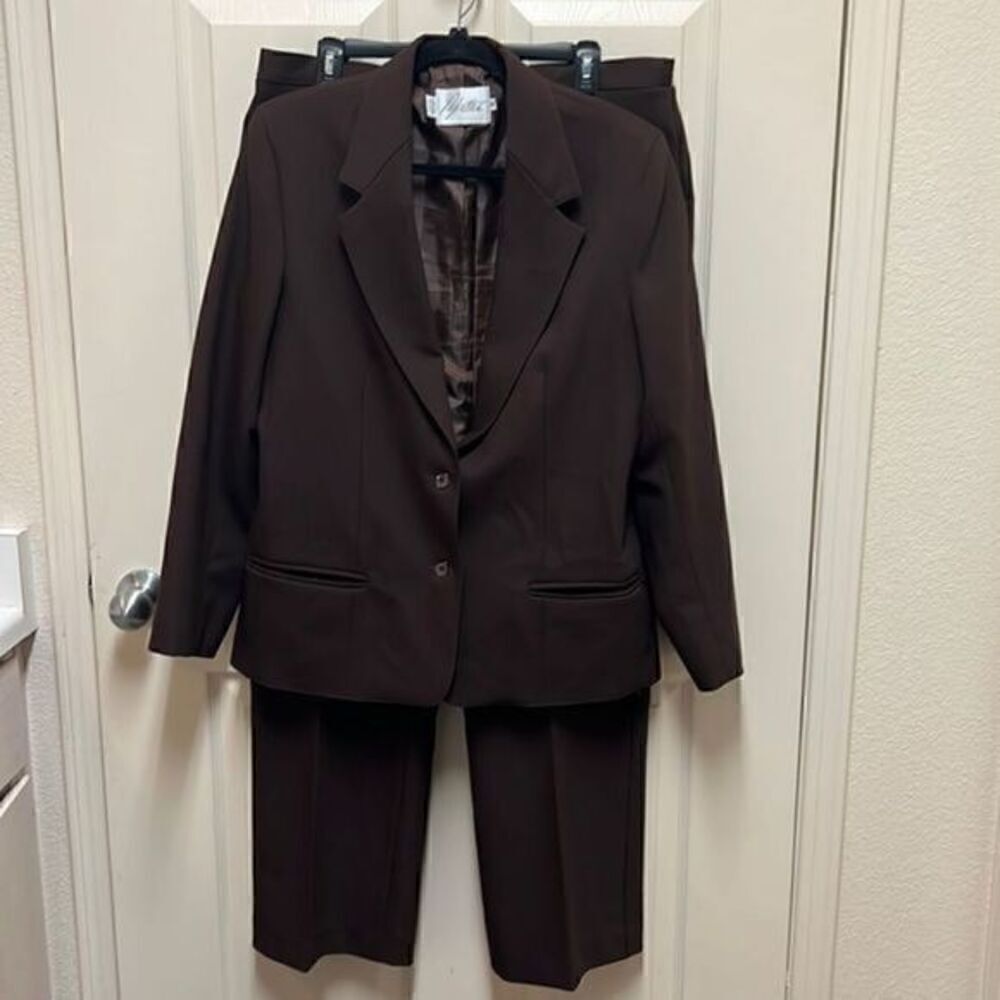 Pykettes pantsuit with interchangeable skirt